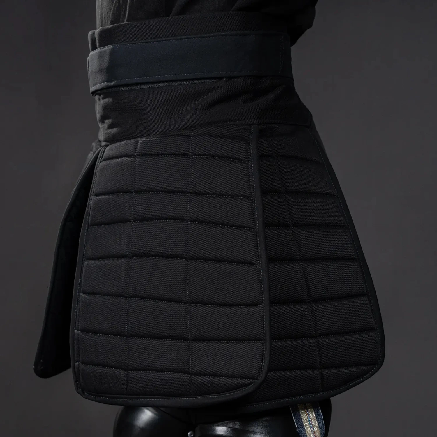 Premium Competition Saber Armour 8 Premium Competition Saber Armour - Image 6